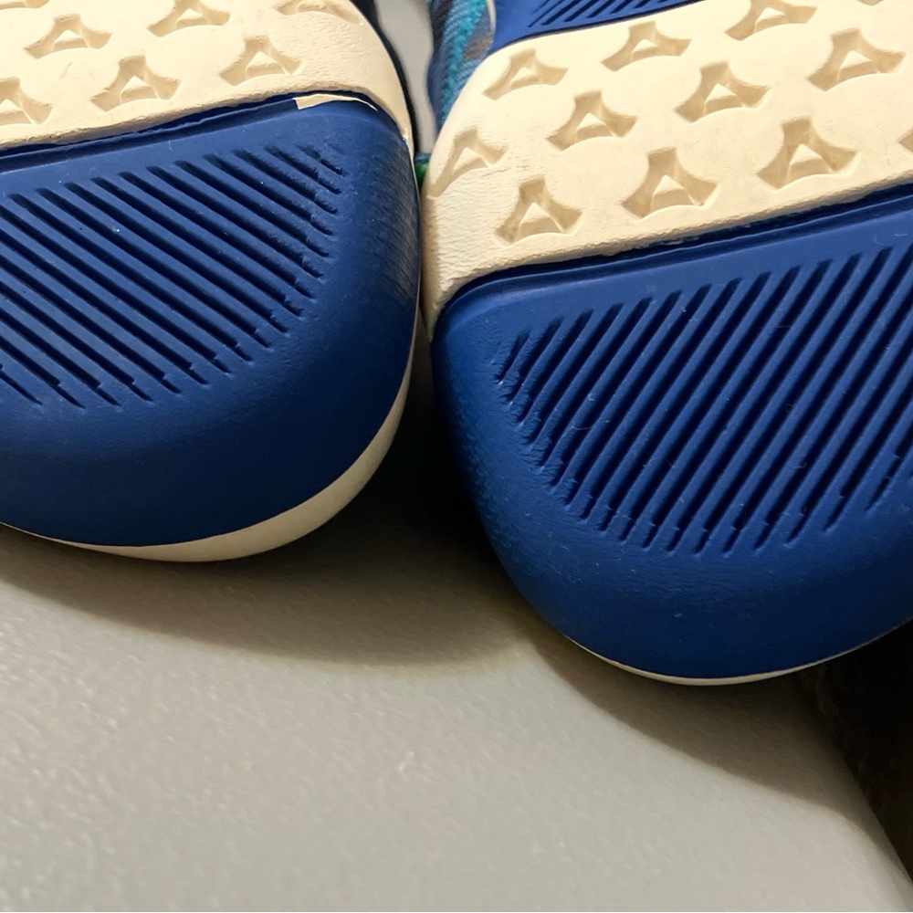 PLAE TY Blue Camo Sneakers with Insoles, UNISEX - Size 10.5 (GUC) - Picture 8 of 9